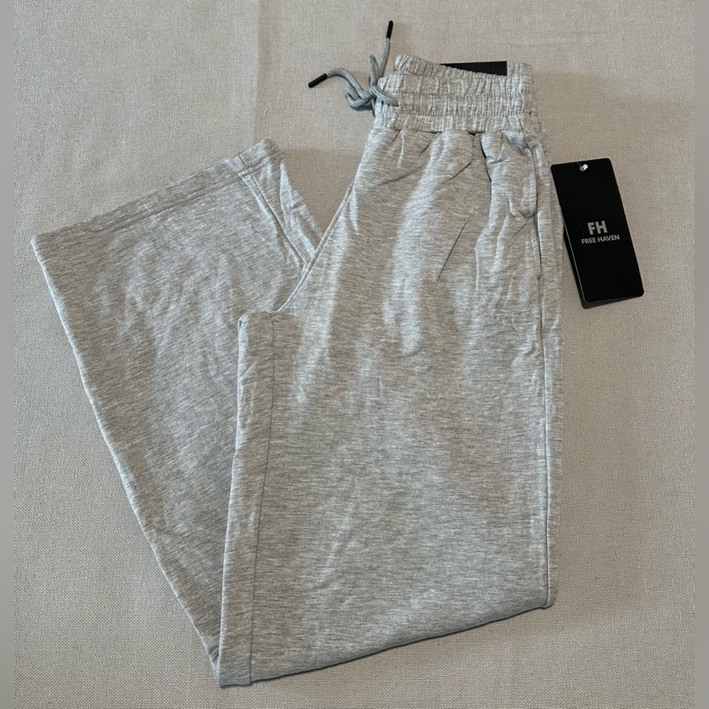 Free Haven Gray Sweatpants New XS